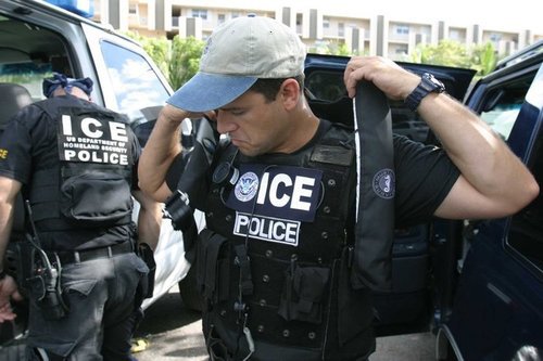 US_Immigration_and_Customs_Enforcement_SWAT1