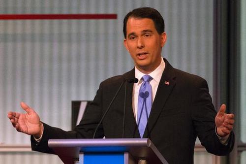 ap-walker-in-debate-photo-john-minchillo1