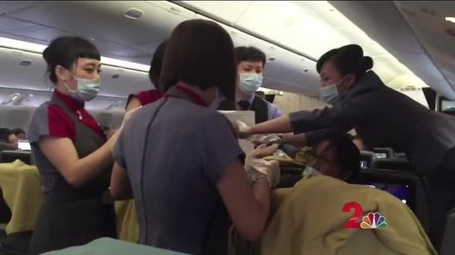 img-Woman-gives-birth-on-plane