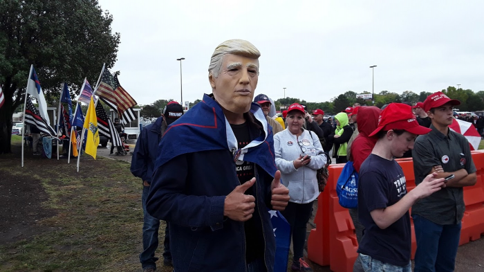 trumpimpersonator