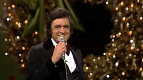 Johnny_Cash_Christmas1-480x270_1_